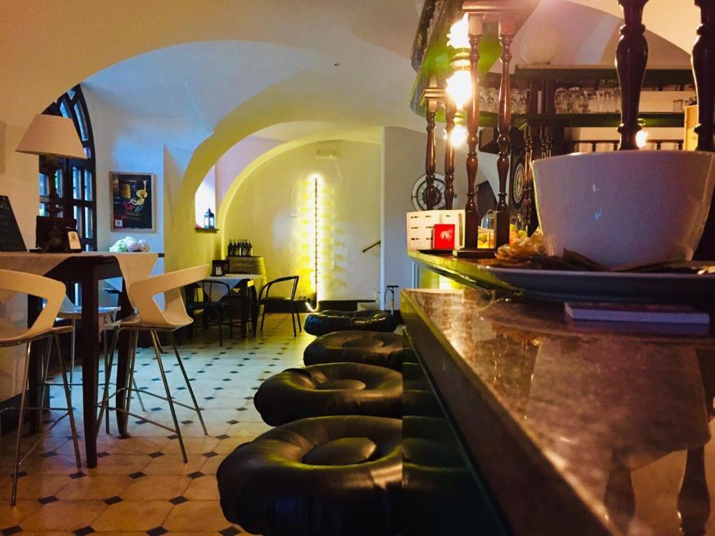 Villa Corona Tenno Exteriör bild