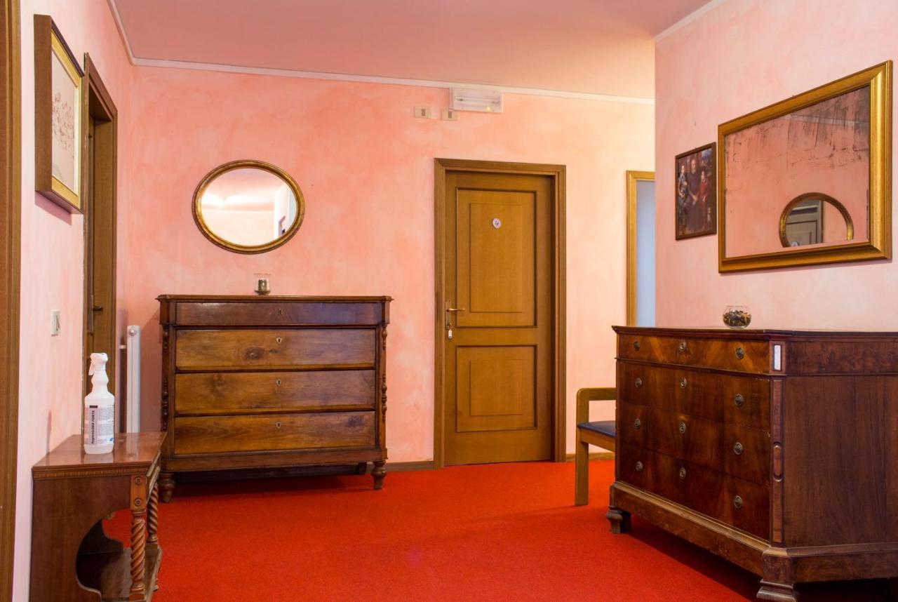 Villa Corona Tenno Exteriör bild